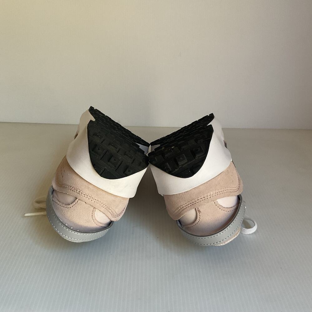 Nike Waffle Debut Women’s Sneakers Size 6.5 Beige Pink Gray Retro Running Shoes - Picture 8 of 10